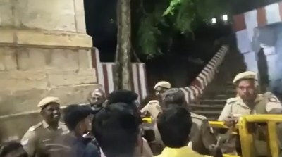 ತಮಿಳುನಾಡು ಡಿಎಂಕೆ ಸರ್ಕಾರ ಸಲ್ಲಿಸಿದ್ದ ಮೇಲ್ಮನವಿ ವಜಾಗೊಳಿಸಿದ ಮದ್ರಾಸ್ ಹೈಕೋರ್ಟ್‌ : ಭಕ್ತರಿಗೆ ದೀಪ ಬೆಳಗಿಸಲು ಅವಕಾಶ 