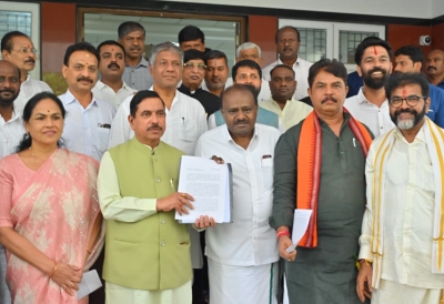 ಎಸ್‌ಐಆರ್‌ ಬೃಹತ್ ಅಕ್ರಮ - ಎನ್‌ಡಿಎ ನಾಯಕರ ನಿಯೋಗದಿಂದ ಕರ್ನಾಟಕ ಮುಖ್ಯ ಚುನಾವಣಾ ಅಧಿಕಾರಿಗೆ ದೂರು 