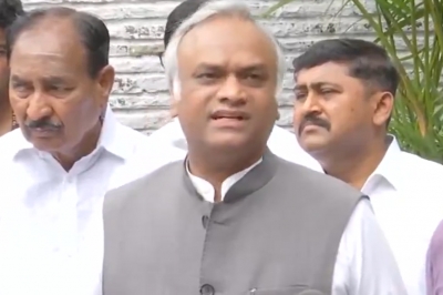 Haveri deadly Clash : Home Minister Kharge Calls it a Minor ..
