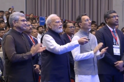 ಭಾರತದಾದ್ಯಂತ ಪ್ರಧಾನಿ ಮೋದಿ ಅವರ ಹುಟ್ಟುಹಬ್ಬ; ಉತ್ಪಾದನೆ ಪ್ರಾರಂಭಿಸಿದ ಇನ್ನೂ 2 ಸೆಮಿಕಂಡಕ್ಟರ್ ಸ್ಥಾವರಗಳು 